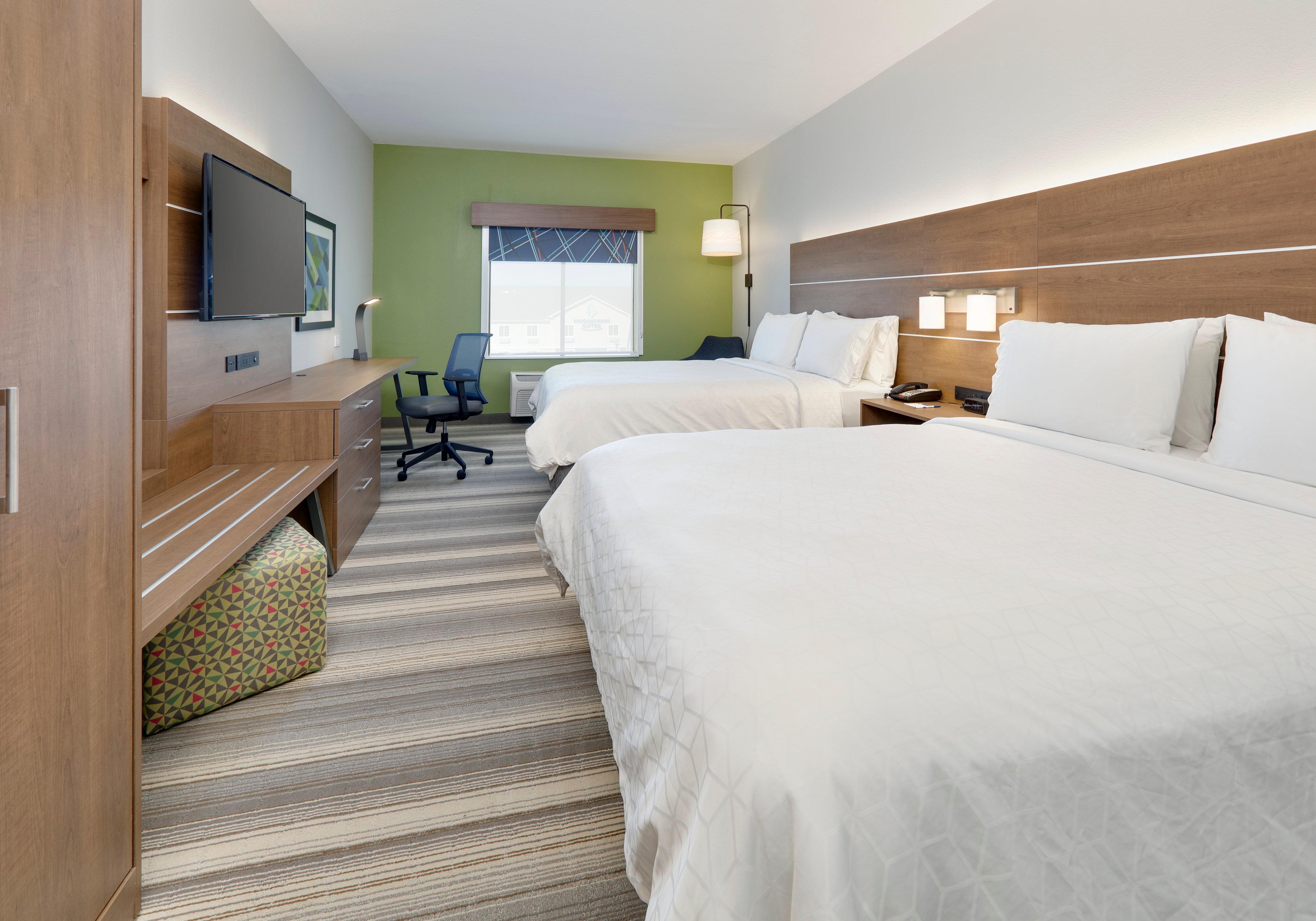 Holiday Inn Express & Suites - Denton North By Ihg Exterior photo